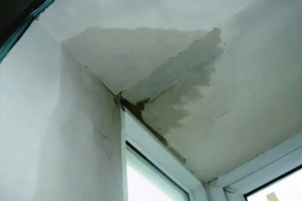  阳台渗水怎么办